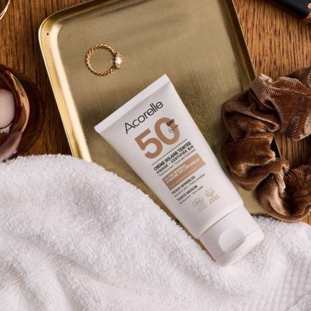 Crème Solaire Visage Teintée Bio SPF 30 ACORELLE - Teinte Dorée Médium
