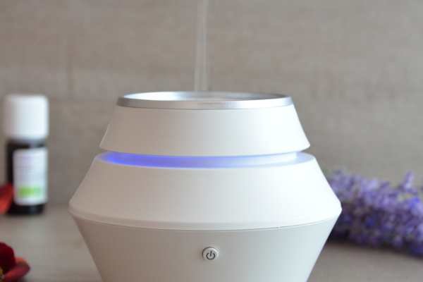 Diffuseur Huiles Essentielles Rechargeable USB Sirea Zen Ar&ocirc;me